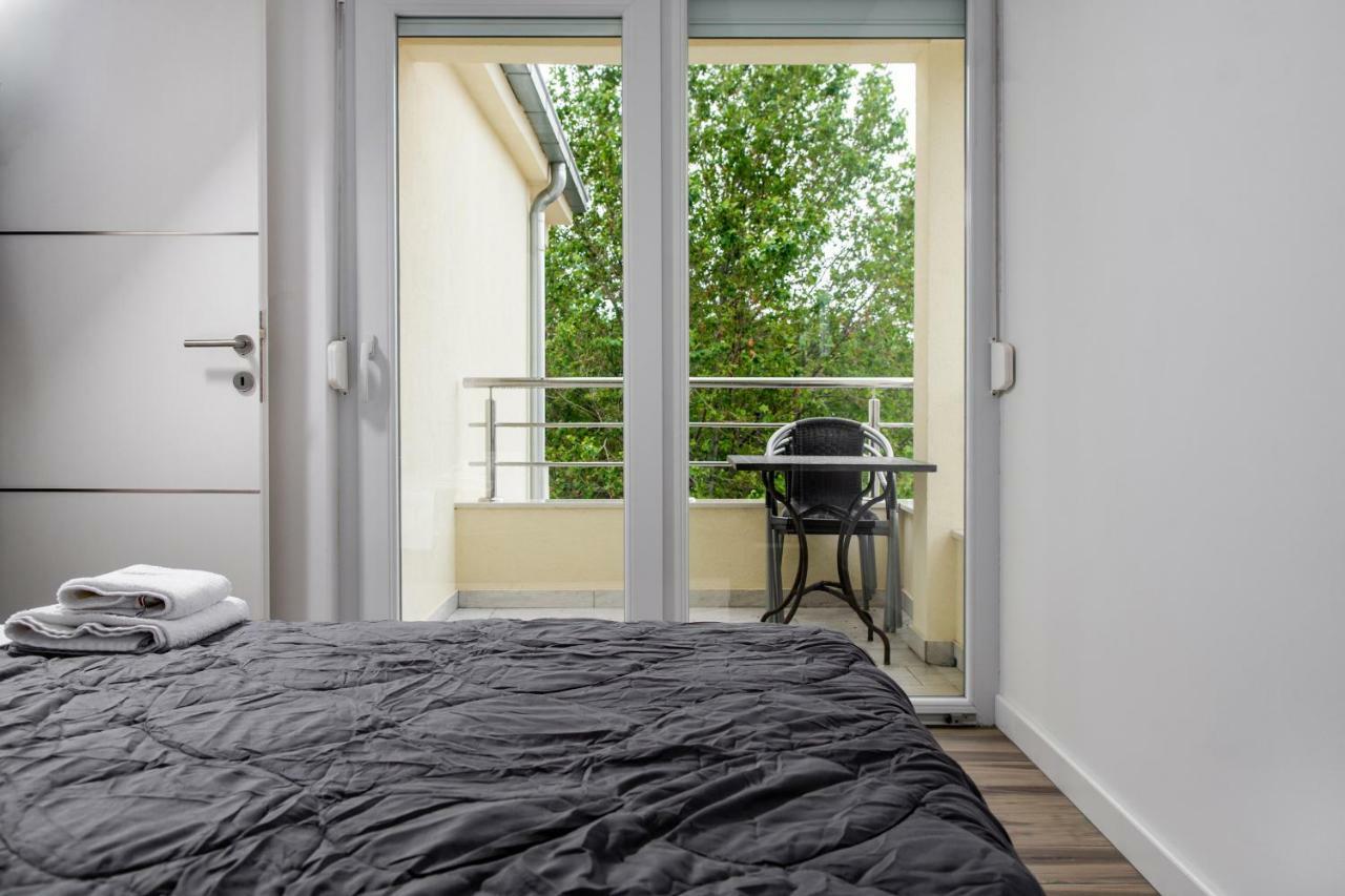 Apartments Mijo Dugi Rat Luaran gambar